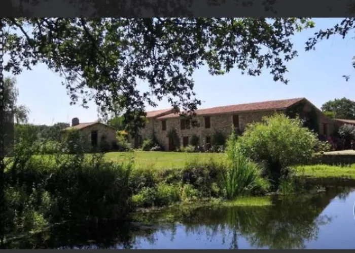 De Charme Avec Piscine Dans Un Environnement Bucolique Дом отдыха Les Forges (Vendee)